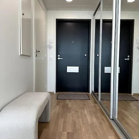 Modern Retreat Near Nokia Arena Lejlighed Tampere